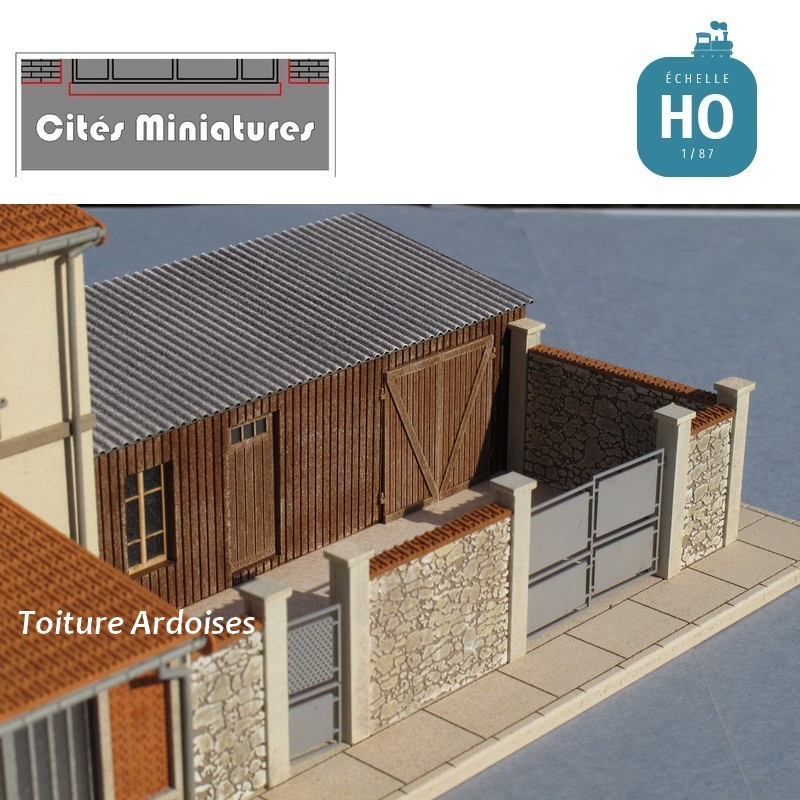Maison de ville étroite R+1 ‘Menuiserie Lemaitre’ Toiture Ardoise  HO Cités Miniatures BV-035-HO - Maketi