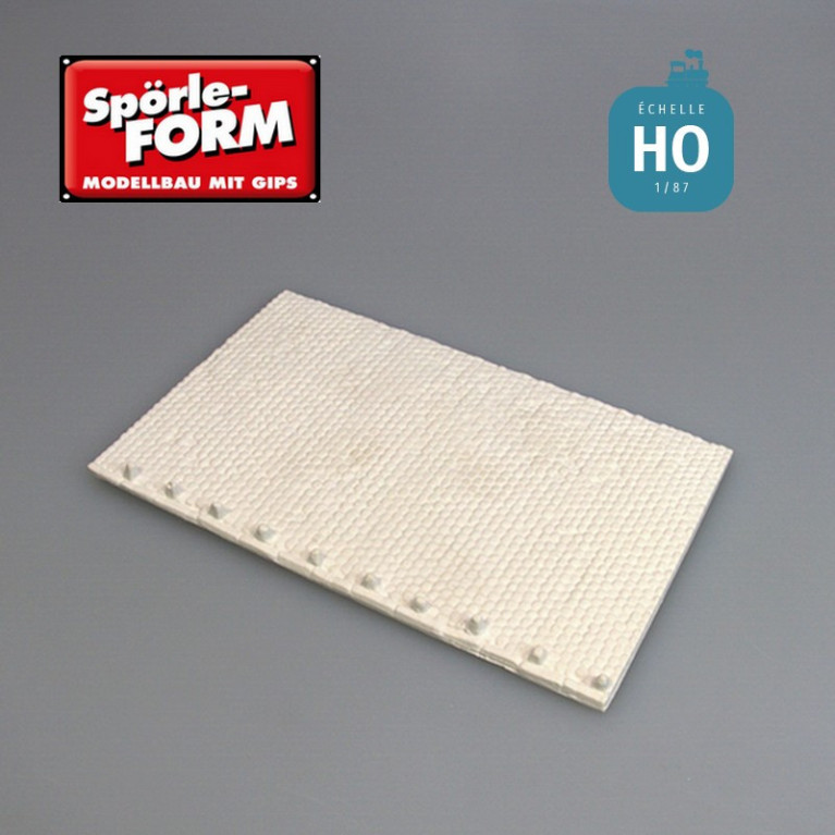 Moule route droite pavée et bosselée avec bordures et bornes 133x88mm HO Spörle 1006
