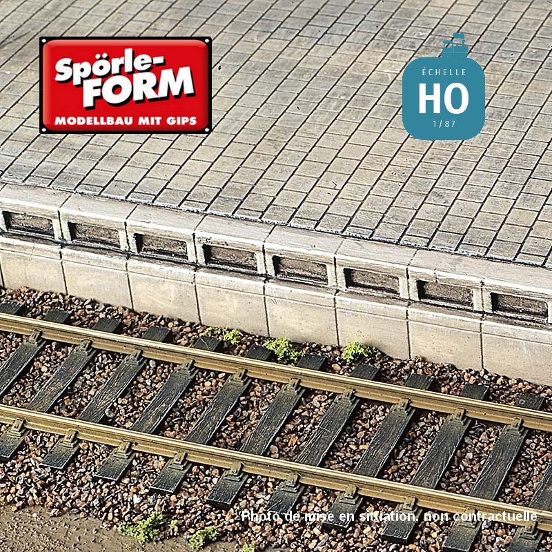 Moule 5 bordures de quai haut effet brique et béton HO Spörle 2215