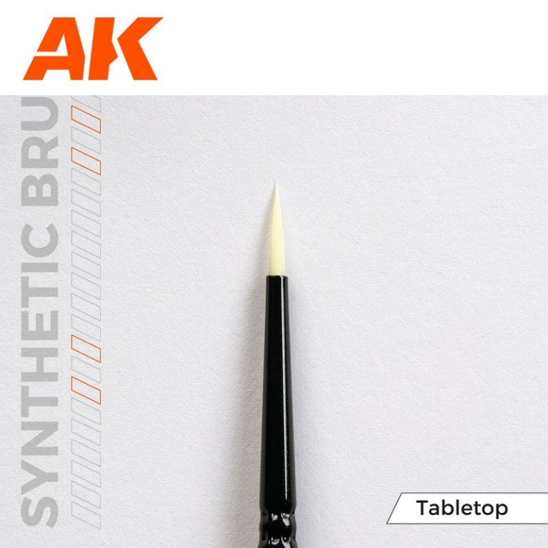 Pinceau synthétique à poils longs Tabletop spécial figurines AK Interactive AKB02X - Maketis