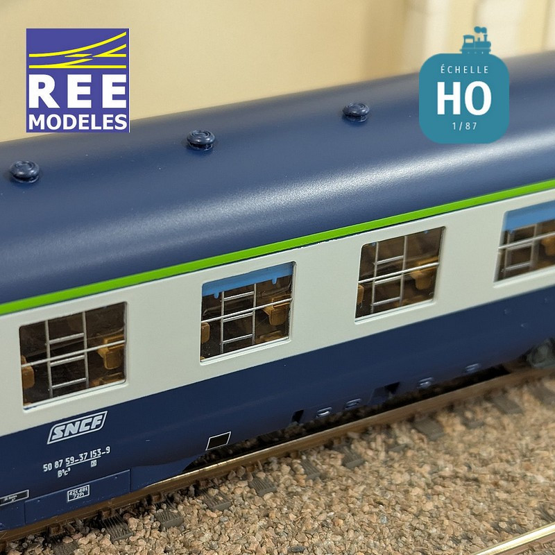 Blue/Grey DEV AO B9c9 car with framed logo SNCF EP IV-V HO REE VB-403-Maketis