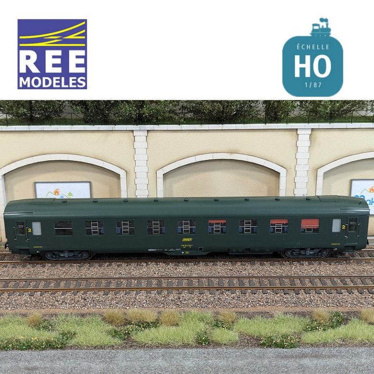DEV AO B9c9 Green car framed logo SNCF EP IV HO REE VB-406-Maketis DEV AO B9c9 Green car framed logo SNCF EP IV HO REE VB-406-Maketis