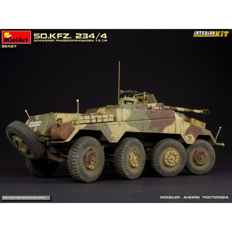 Véhicule blindé allemand Sd. Kfz. 234/4 Schwerer Panzerspähwagen 7.5cm. Interior Kit WWII 1/35 MiniArt 35427 - Maketis