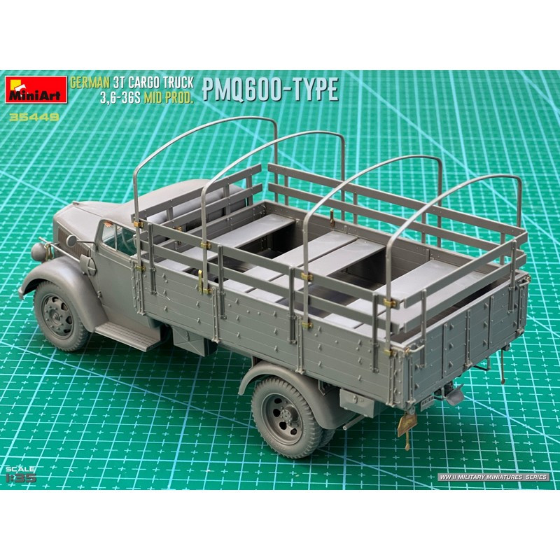 Camion de transport 3t allemand 3.6-36S Milieu Prod. Type PmQ600 WWII 1/35 MiniArt 35449 - Maketis