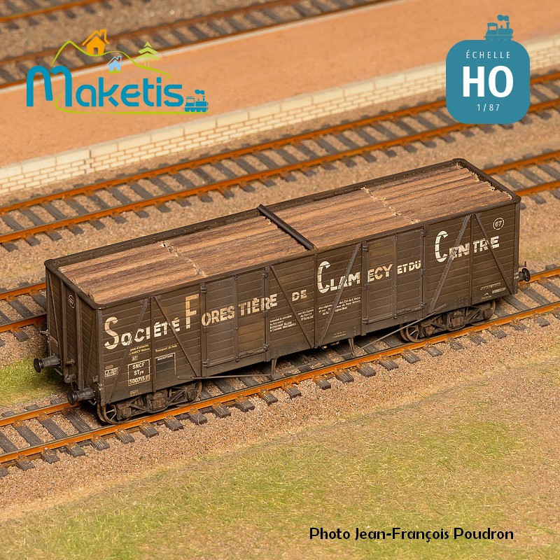 Chargement de bois pour wagon tombereau TP haut Clamecy REE HO Maketis 5510 - Maketis