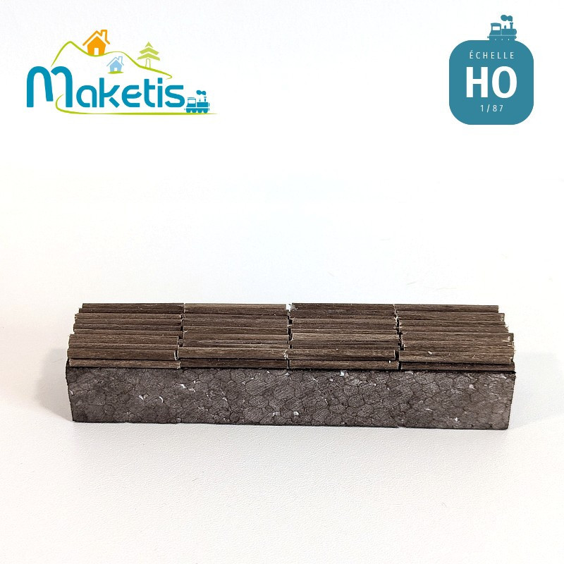 Chargement de bois pour wagon tombereau TP haut Clamecy REE HO Maketis 5510 - Maketis
