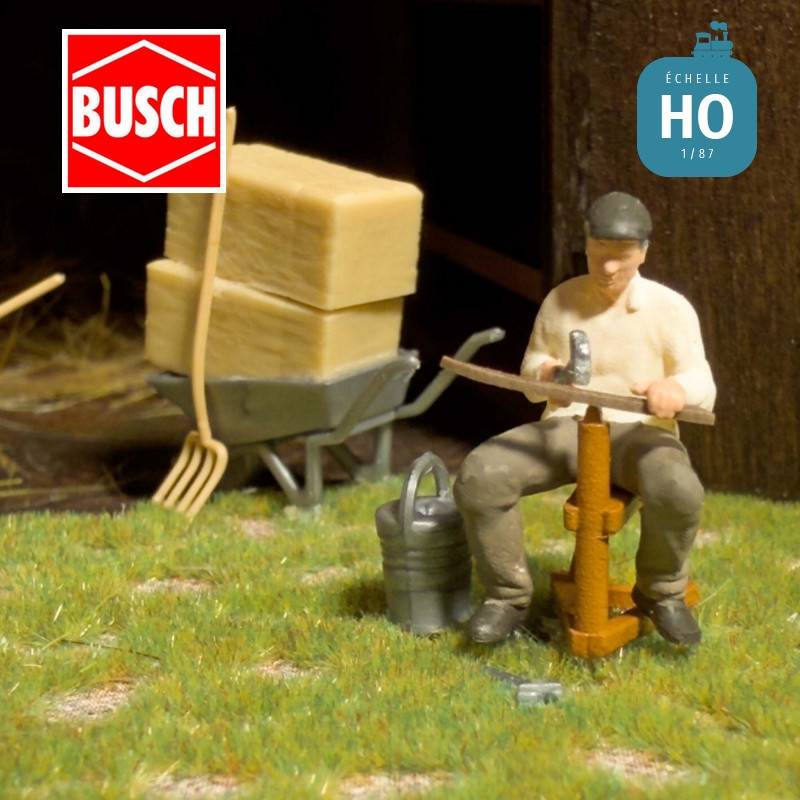 Scène d'aiguisage de faux HO Busch 79854 - Maketis