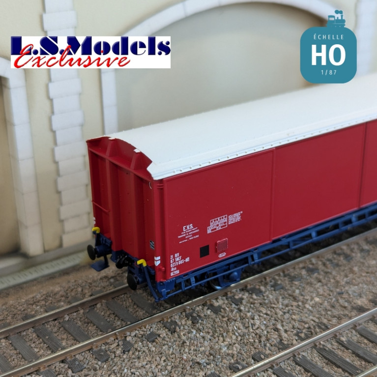 Wagon couvert EVS type Hss rouge/bleu parois planes Ep IV HO LS Models 30691 - Maketis Wagon couvert EVS type Hss rouge/bleu parois planes Ep IV HO LS Models 30691 - Maketis