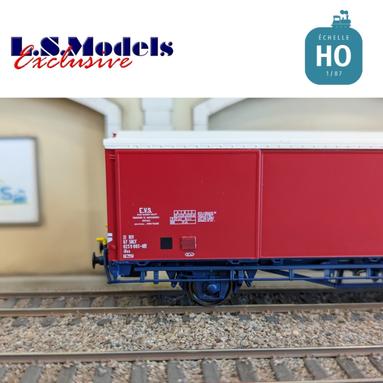 Wagon couvert EVS type Hss rouge/bleu parois planes Ep IV HO LS Models 30691 - Maketis Wagon couvert EVS type Hss rouge/bleu parois planes Ep IV HO LS Models 30691 - Maketis