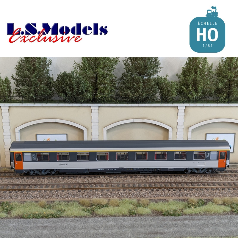Voiture Corail VSE A9u logo Nouille Ep IV SNCF HO LS Models E100 - Maketis