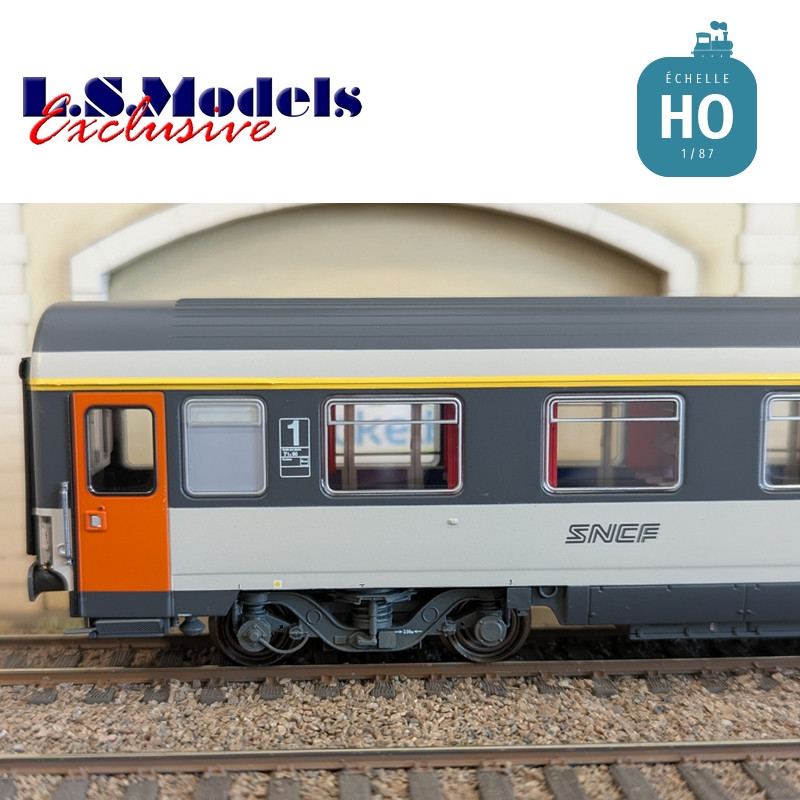 Voiture Corail VSE A9u logo Nouille Ep IV SNCF HO LS Models E100 - Maketis