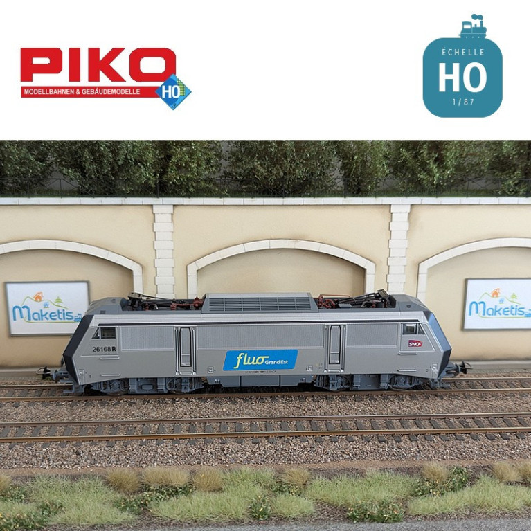 Locomotive électrique BB 26000 Fluo Grand Est SNCF Ep VI Analogique HO Piko 96151 - Maketis Locomotive électrique BB 26000 Fluo Grand Est SNCF Ep VI Analogique HO Piko 96151 - Maketis