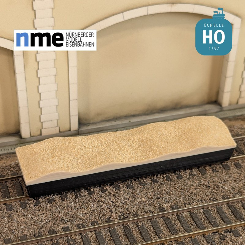 Chargement de sable pour wagon tombereau Eamnos 11,54m HO NME 951000-B - Maketis