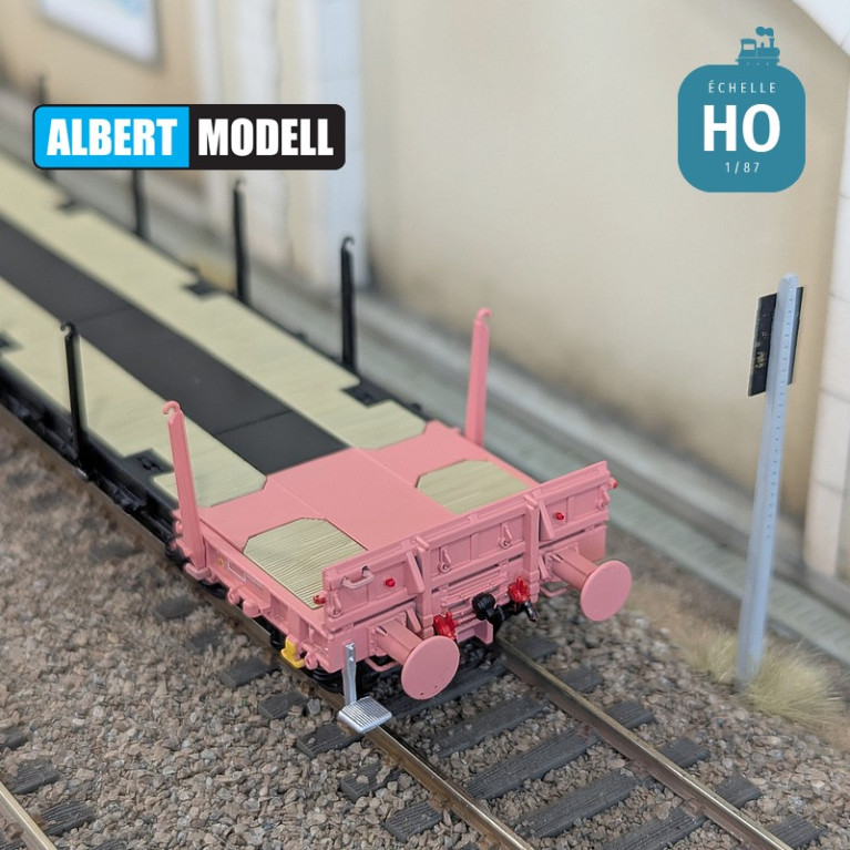 Wagon plat Rs noir et rose bogies Y25 soudés Nacco Ep VI HO Albert Modell 391018 - Maketis Wagon plat Rs noir et rose bogies Y25 soudés Nacco Ep VI HO Albert Modell 391018 - Maketis