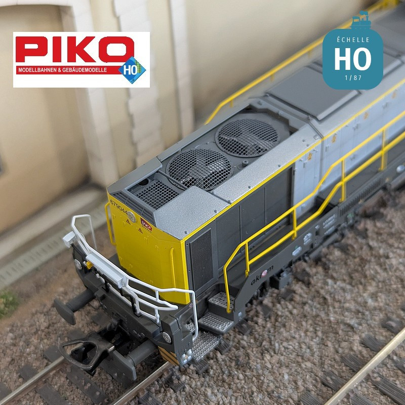 Locomotive Diesel DE18 SNCF Ep VI Analogique HO Piko 52370 - Maketis