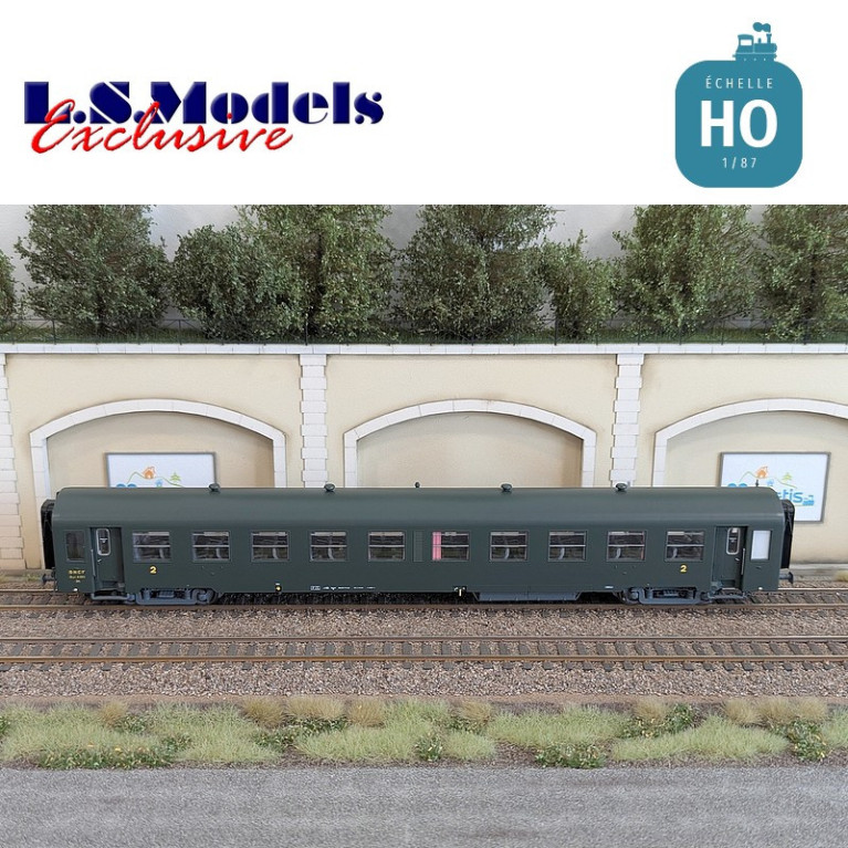Coffret 2 voitures voyageur USI Bmyfi U60courtes vertes Marquage 1956 SNCF Ep IIId HO LS Models MW40021 - Maketis Coffret 2 voitures voyageur USI Bmyfi U60courtes vertes Marquage 1956 SNCF Ep IIId HO LS Models MW40021 - Maketis