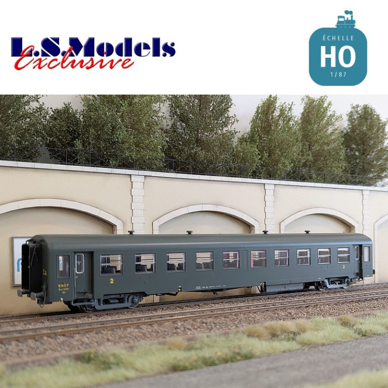 Coffret 2 voitures voyageur USI Bmyfi U60courtes vertes Marquage 1956 SNCF Ep IIId HO LS Models MW40021 - Maketis Coffret 2 voitures voyageur USI Bmyfi U60courtes vertes Marquage 1956 SNCF Ep IIId HO LS Models MW40021 - Maketis