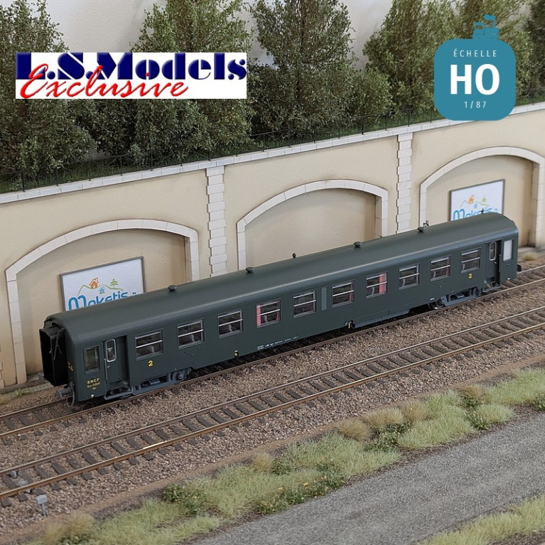 Coffret 2 voitures voyageur USI Bmyfi U60courtes vertes Marquage 1956 SNCF Ep IIId HO LS Models MW40021 - Maketis Coffret 2 voitures voyageur USI Bmyfi U60courtes vertes Marquage 1956 SNCF Ep IIId HO LS Models MW40021 - Maketis