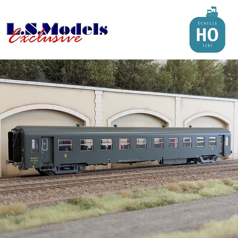 Coffret 2 voitures voyageur USI Bmyfi U60courtes vertes Marquage 1956 SNCF Ep IIId HO LS Models MW40021 - Maketis