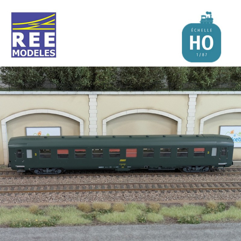 Voiture DEV AO Courte B10 U52 vert SNCF EP IV HO REE VB-393 - Maketis