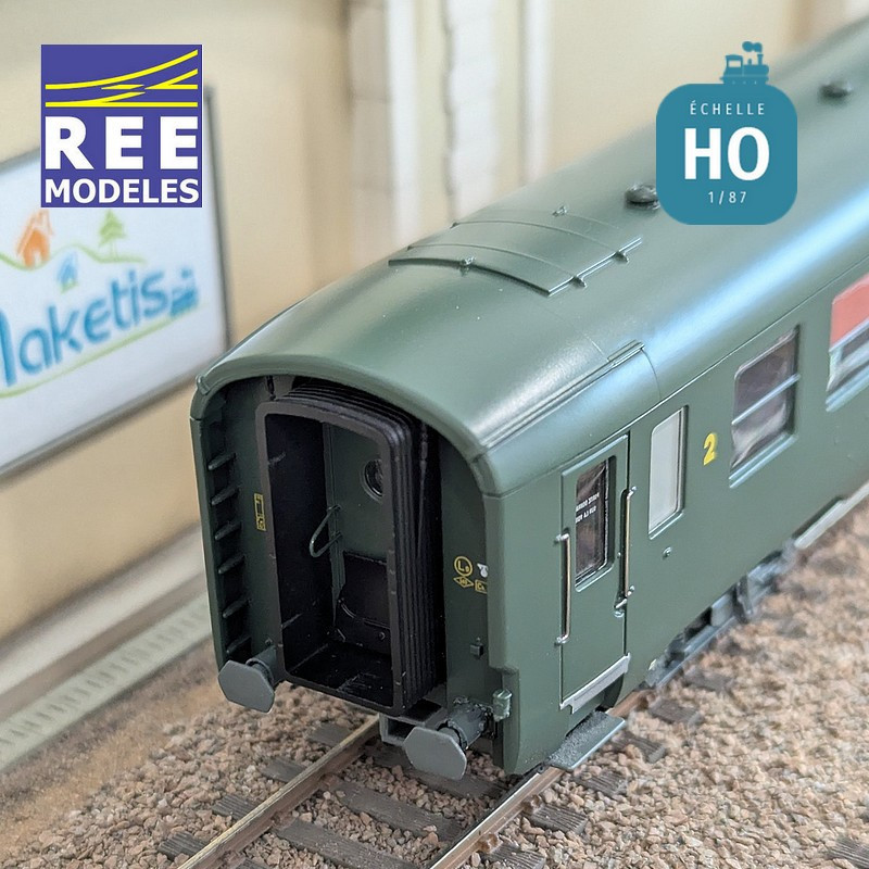 Voiture DEV AO Courte B10 U52 vert SNCF EP IV HO REE VB-393 - Maketis