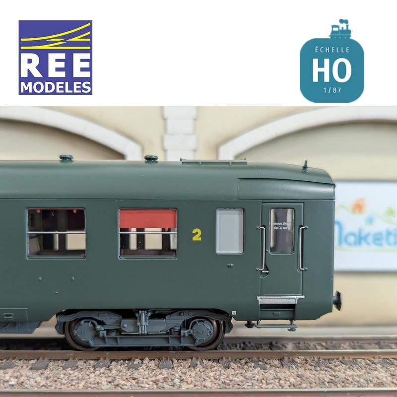 Voiture DEV AO Courte B10 U52 vert SNCF EP IV HO REE VB-393 - Maketis