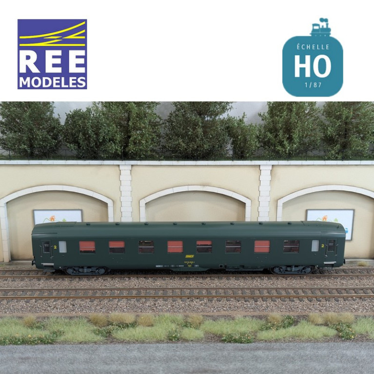 Voiture DEV AO Courte B8 ex-A8 U53 vert SNCF EP IV HO REE VB-395 - Maketis