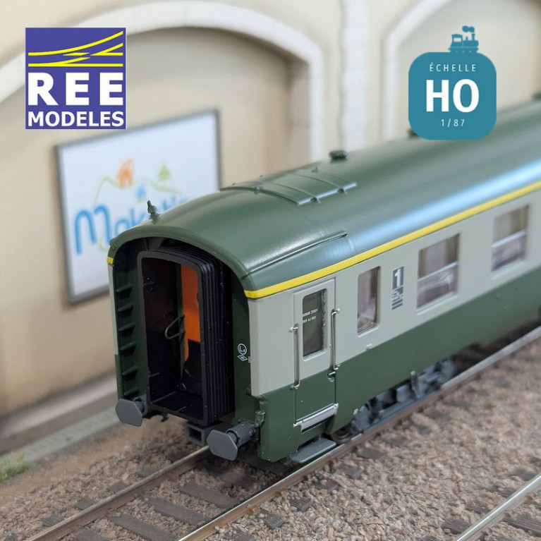 Set de 3 voitures DEV AO courtes (1x A7x ex-B8 U53 vert/gris et 2x B8 ex-A8 vert) SNCF EP IV-V HO REE VB-396 - Maketis