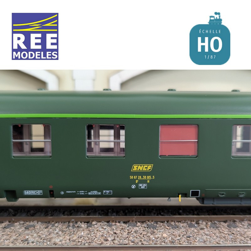 Set de 3 voitures DEV AO courtes (1x A7x ex-B8 U53 vert/gris et 2x B8 ex-A8 vert) SNCF EP IV-V HO REE VB-396 - Maketis