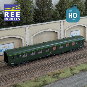 Voiture DEV AO Courte B8 ex-A8 U53 vert SNCF EP IV-V HO REE VB-397 - Maketis