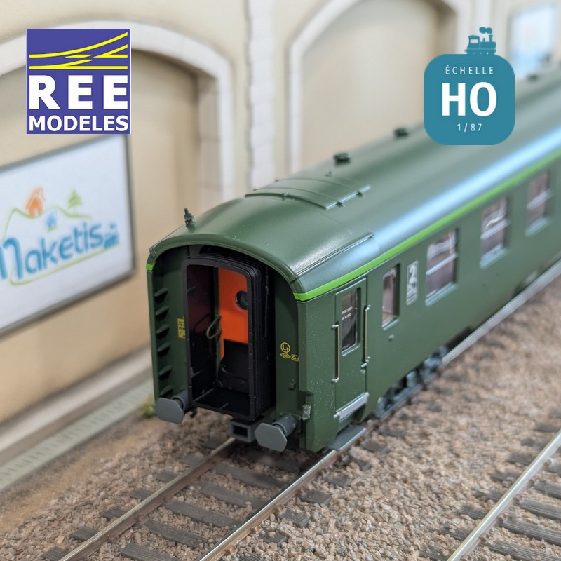 Voiture DEV AO Courte B8 ex-A8 U53 vert SNCF EP IV-V HO REE VB-397 - Maketis